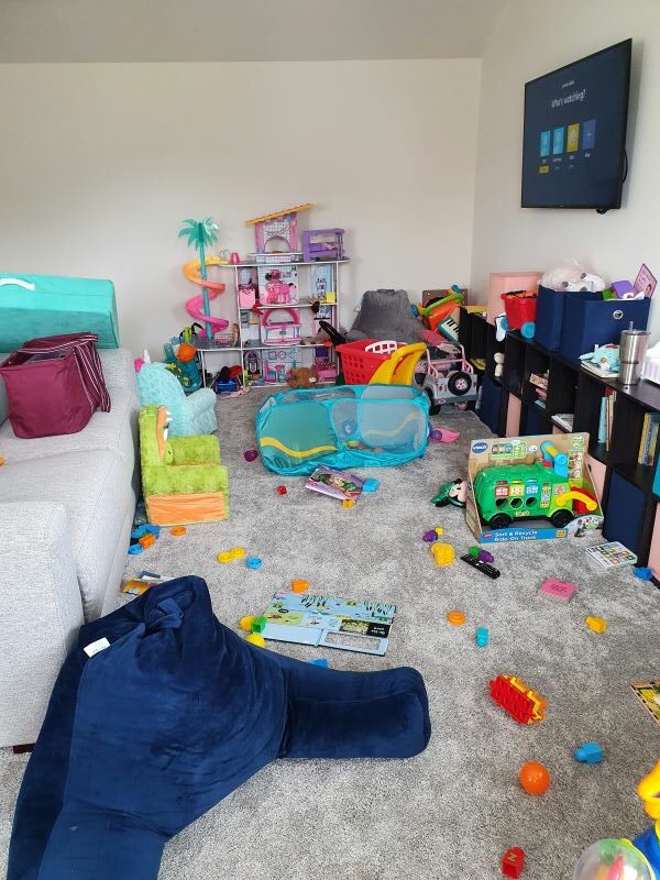 Chaotic toy room